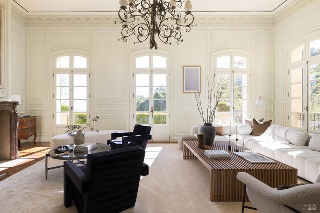 5870 Silverado Trl, Napa, CA 94558