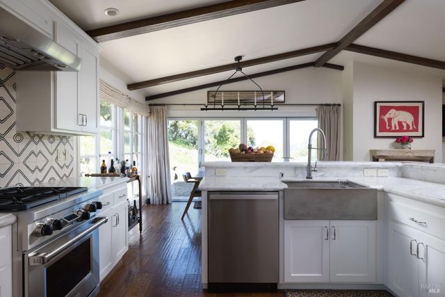 5870 Silverado Trl, Napa, CA 94558