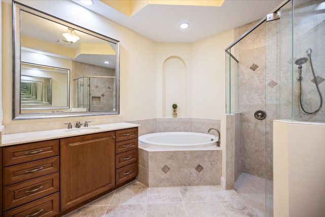 6120 E 27 STREET E, Ellenton, FL 34222