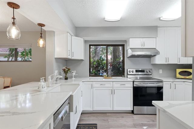 6421 SUN EAGLE LANE, Bradenton, FL 34210