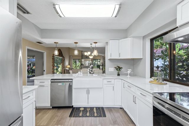 6421 SUN EAGLE LANE, Bradenton, FL 34210