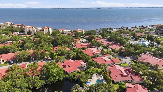 6421 SUN EAGLE LANE, Bradenton, FL 34210