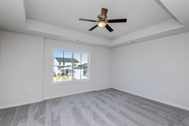 1712 Gordon Court, Norwalk, IA 50211