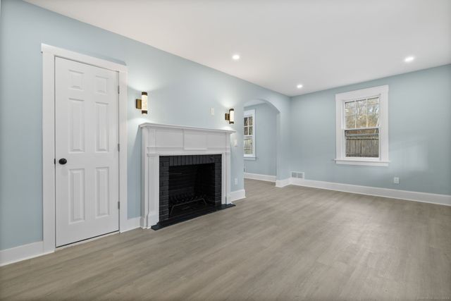 19 Henry Street, Watertown, CT 06779