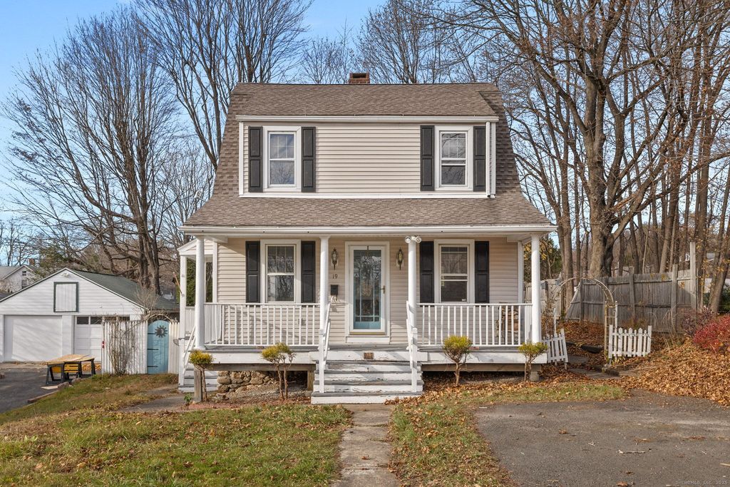 19 Henry Street, Watertown, CT 06779