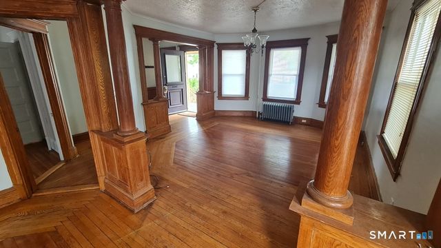 64-66 Ridge Street, Manchester, CT 06040