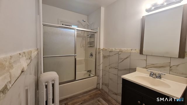 64-66 Ridge Street, Manchester, CT 06040