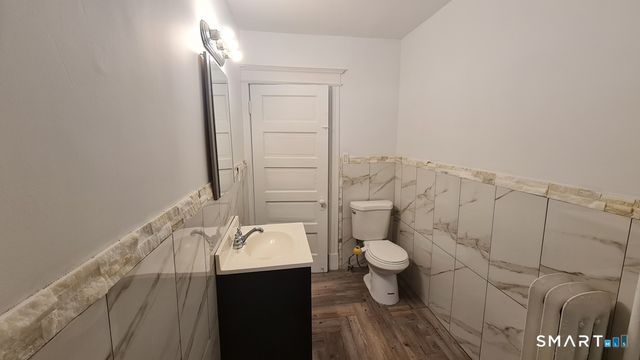 64-66 Ridge Street, Manchester, CT 06040