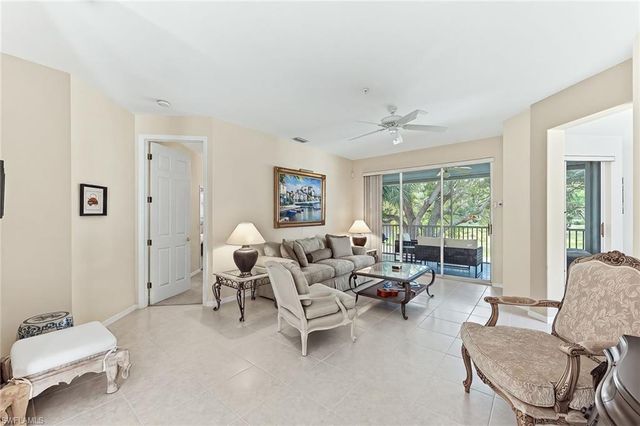 2190 Arielle DR 901, Naples, FL 34109