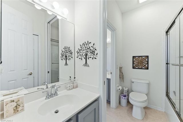 2190 Arielle DR 901, Naples, FL 34109