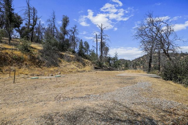 14020 Windfall Drive, Redding, CA 96003