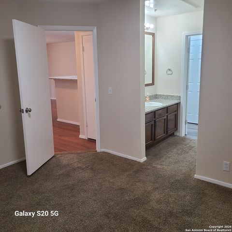 10527 Perrin Beitel Rd Apt A108, San Antonio, TX 78217