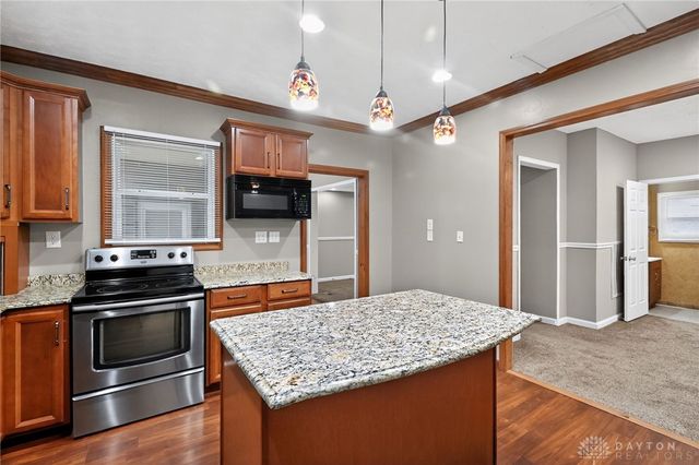 812 Kester Avenue, Dayton, OH 45403