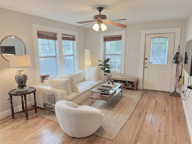 504 W 43rd ST, Austin, TX 78751
