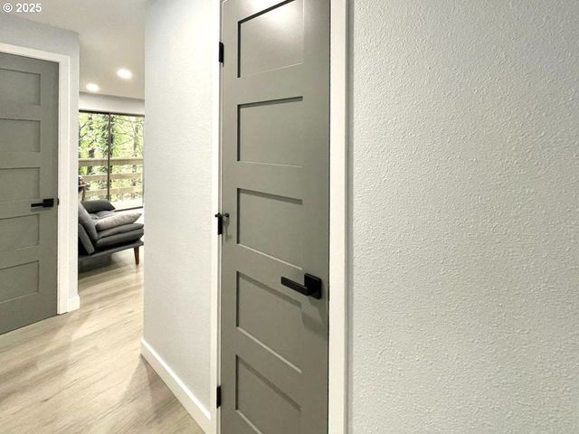 344 CERVANTES Cir, Lake Oswego, OR 97035