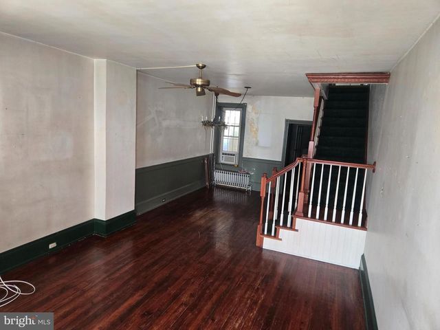 222 W HIGH ST, Womelsdorf, PA 19567