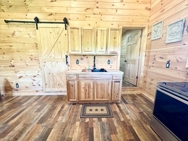 6450 Highway 761, Nancy, KY 42544