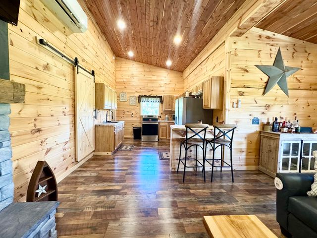 6450 Highway 761, Nancy, KY 42544