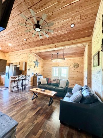 6450 Highway 761, Nancy, KY 42544