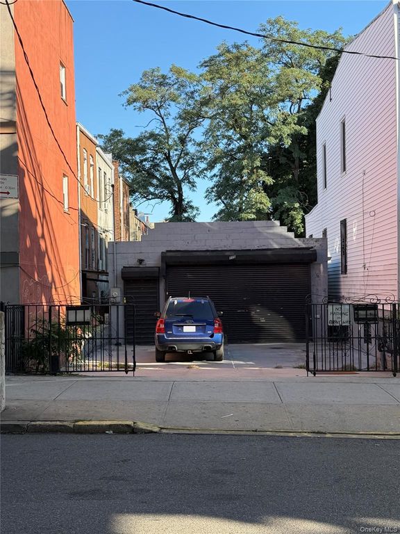 775 Livonia Avenue, Brooklyn, NY 11207 — exterior