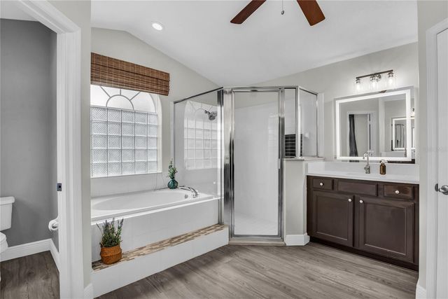 2466 HOLLY BERRY CIRCLE, Clermont, FL 34711