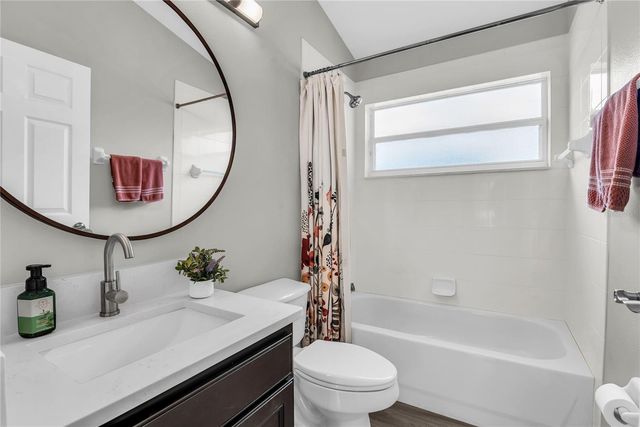 2466 HOLLY BERRY CIRCLE, Clermont, FL 34711