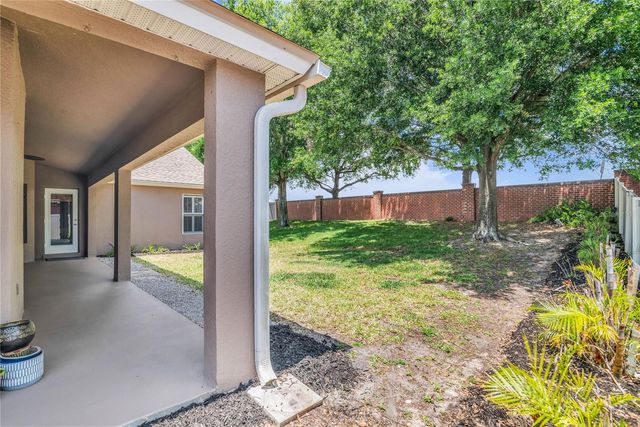 2466 HOLLY BERRY CIRCLE, Clermont, FL 34711