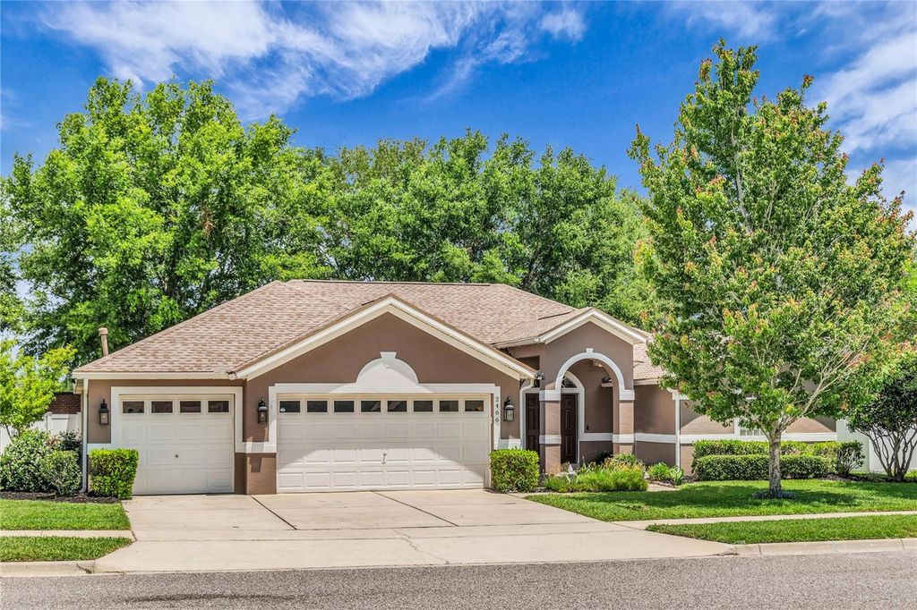 2466 HOLLY BERRY CIRCLE, Clermont, FL 34711