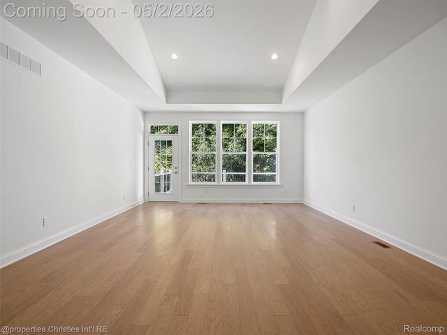 3318 Roseford Boulevard, Ann Arbor, MI 48105