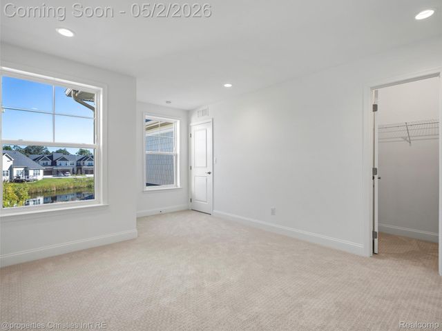 3318 Roseford Boulevard, Ann Arbor, MI 48105