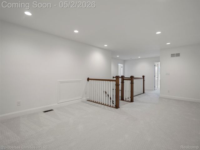 3318 Roseford Boulevard, Ann Arbor, MI 48105