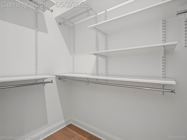 3318 Roseford Boulevard, Ann Arbor, MI 48105