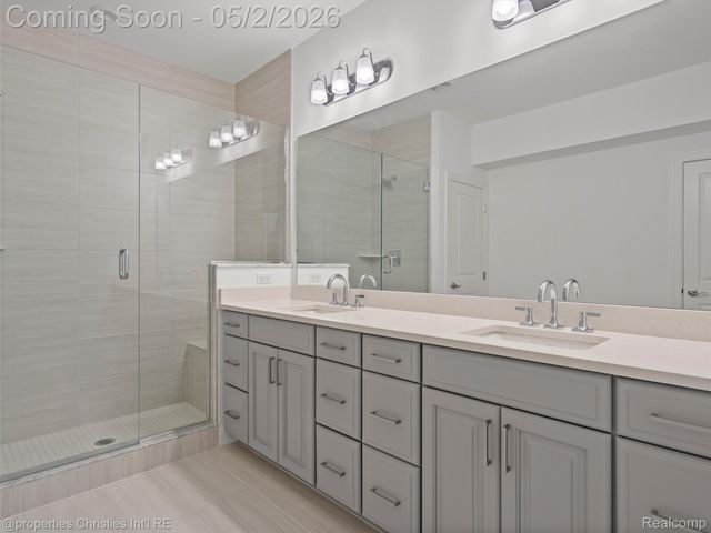 3318 Roseford Boulevard, Ann Arbor, MI 48105