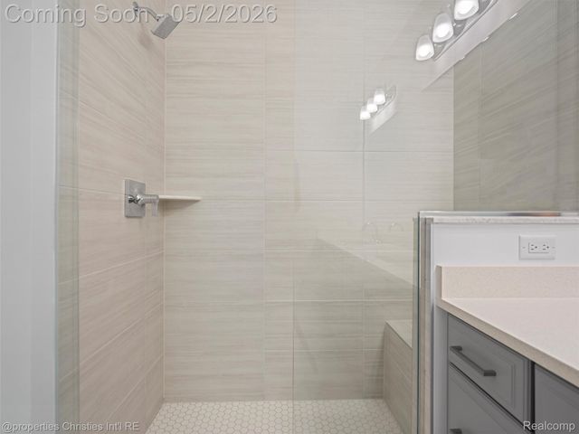 3318 Roseford Boulevard, Ann Arbor, MI 48105