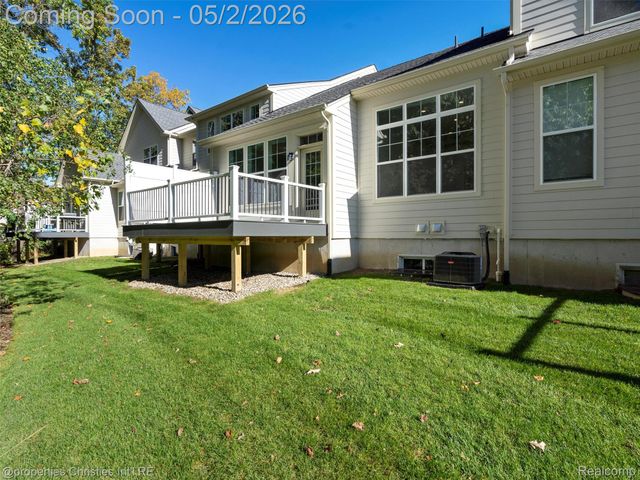 3318 Roseford Boulevard, Ann Arbor, MI 48105