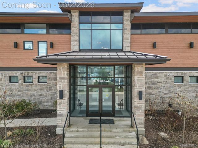 3318 Roseford Boulevard, Ann Arbor, MI 48105