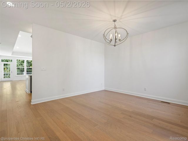3318 Roseford Boulevard, Ann Arbor, MI 48105