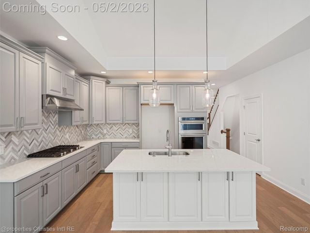 3318 Roseford Boulevard, Ann Arbor, MI 48105