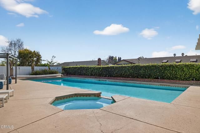 10696 Loma Vista Road, Ventura, CA 93004