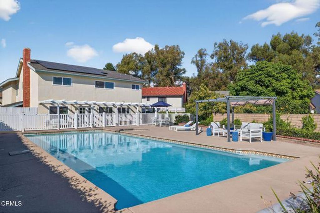 10696 Loma Vista Road, Ventura, CA 93004