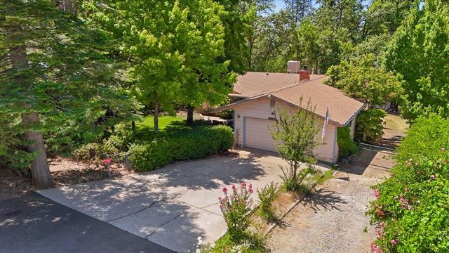 10080 Braemar Way, Grass Valley, CA 95949