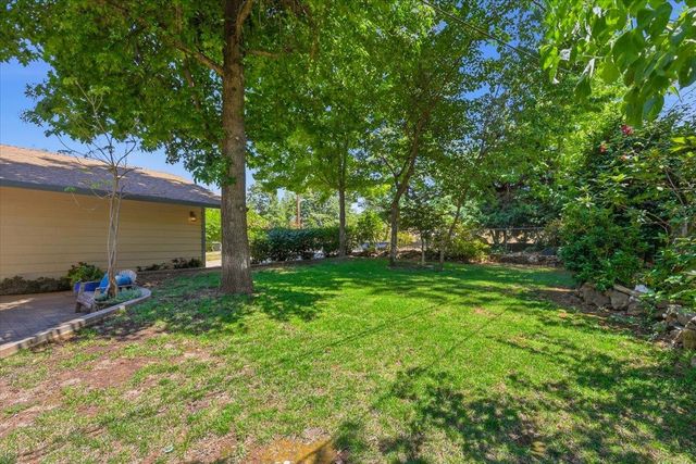 10080 Braemar Way, Grass Valley, CA 95949