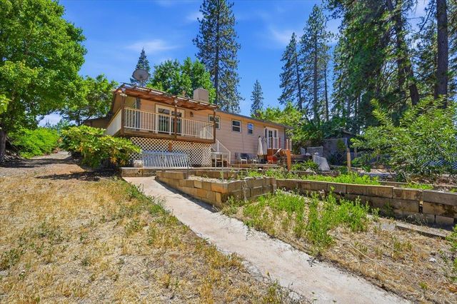 10080 Braemar Way, Grass Valley, CA 95949