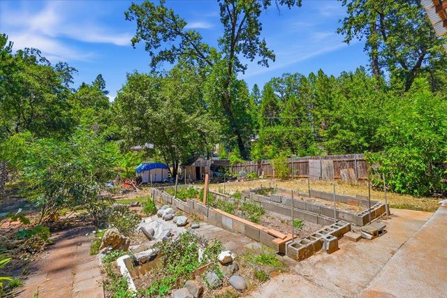 10080 Braemar Way, Grass Valley, CA 95949