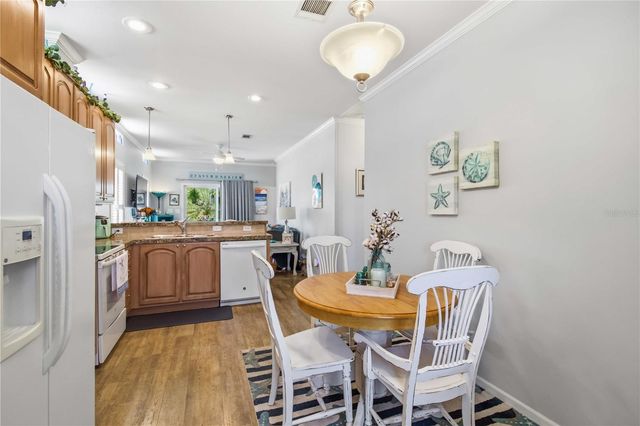 915 50TH AVENUE W, Bradenton, FL 34207