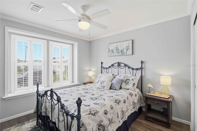 915 50TH AVENUE W, Bradenton, FL 34207
