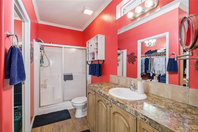 915 50TH AVENUE W, Bradenton, FL 34207