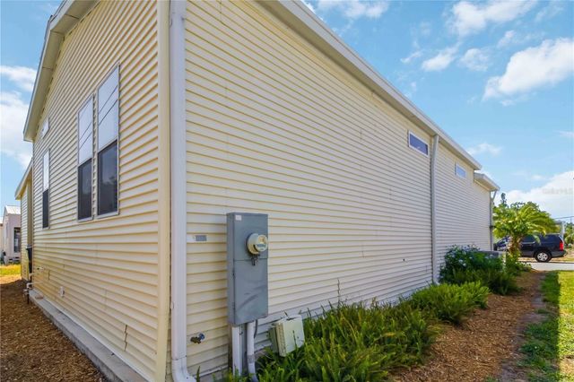 915 50TH AVENUE W, Bradenton, FL 34207