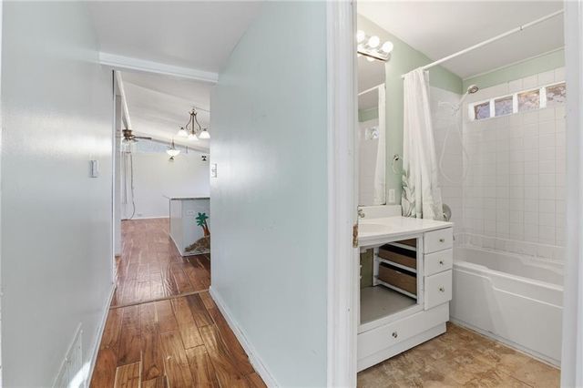 7725 Lamar Avenue, Prairie Village, KS 66208