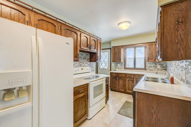 1542 Aldrich Avenue, Hudson, WI 54016